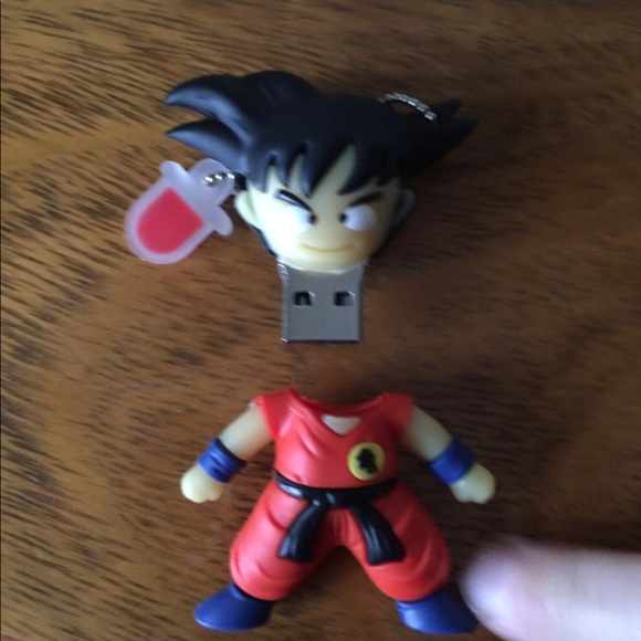 USB New Dragon Ball Z Character USB 32GB Stick - Picture 5 of 8